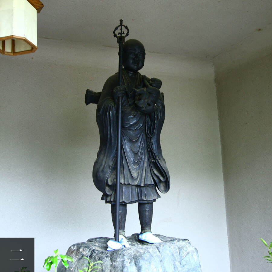 Guardian Daishi Statue