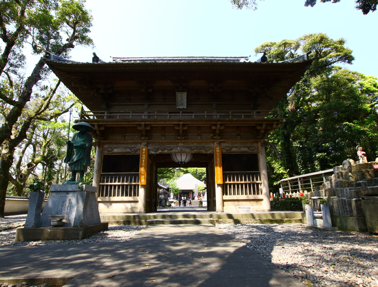 Murotoyama Meisein-in Most Misakiji Temple